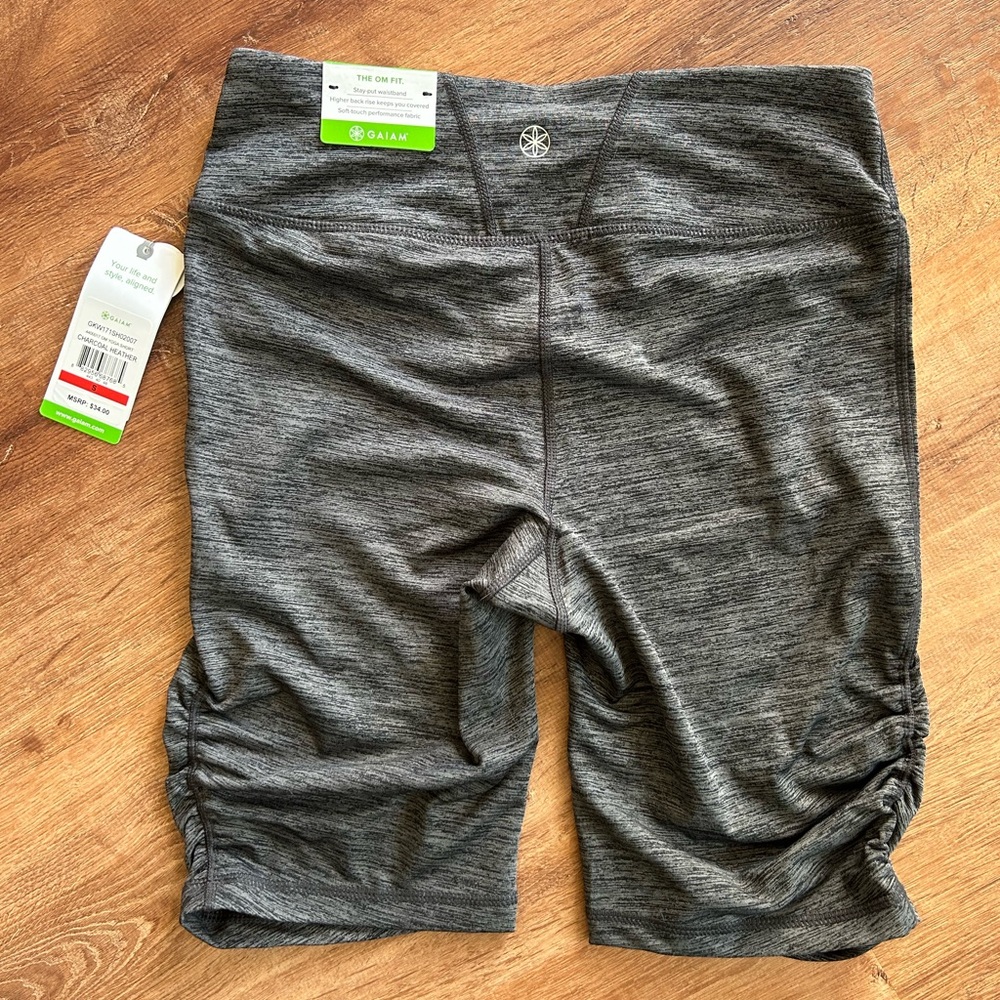 NWT Gaiam Women's Gray Shorts size Small - Picture 3 of 5
